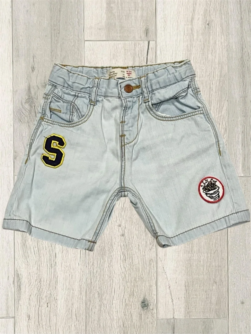 Zara Kids Boys Light Blue Denim Shorts with Patches Size 18/24mo 92cm